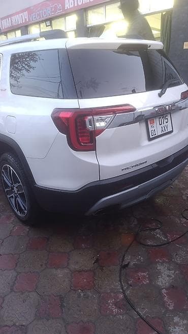 клим: GMC Acadia: 2021 г., Кроссовер — 8