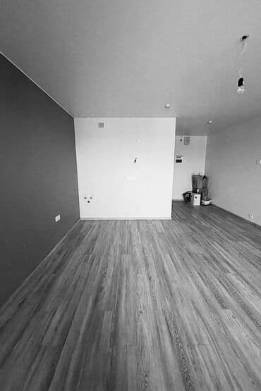 аренда жилья на длительный срок: Ищу квартиру для двоих. Рассматриваются варианты: однокомнатная или — 3