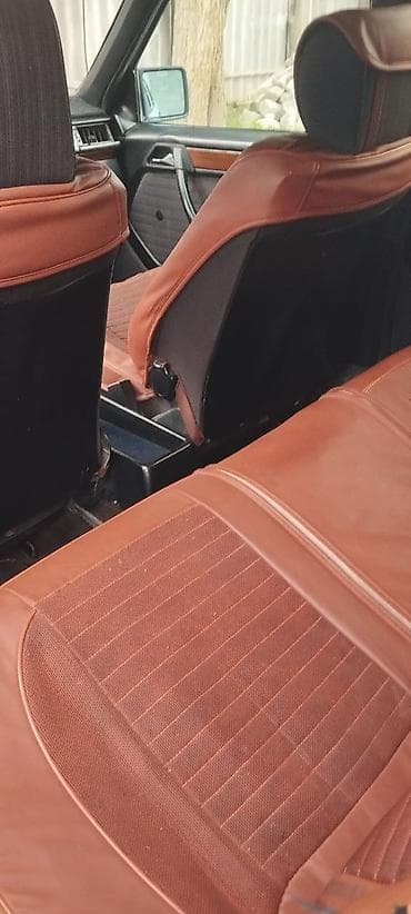 Mercedes-Benz W124: 1992 г., 2 л, Механика, Бензин — 6