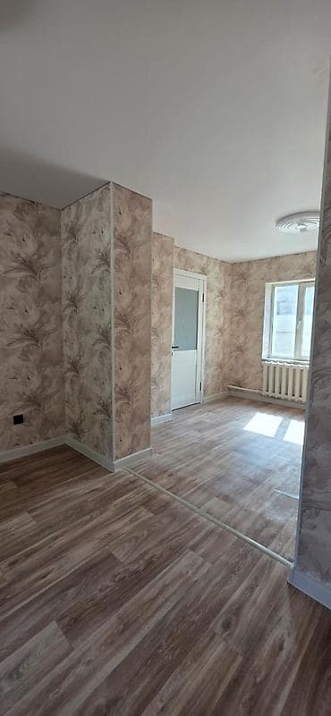 Срочно продаю дом 3-комн кух санузел 60-кв/м² Участок: 2,5-сотки ( — 7