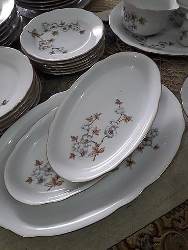 dinner table: Винтажный фарфоровый столовый сервиз производство ГДР.36 предметов — 2