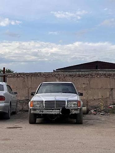 lexus is 2017: Mercedes-Benz W124: 1991 г., 2.3 л, Автомат, Газ, Седан — 1
