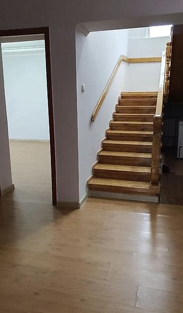 аренда клубника: 300 м², 6 комнат — 9