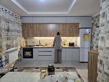 Дома: Продаётся частный дом с участком. Основные характеристики: - — 10