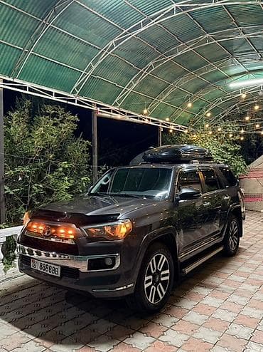 Toyota 4Runner: 2019 г., 4 л, Автомат, Бензин, Внедорожник