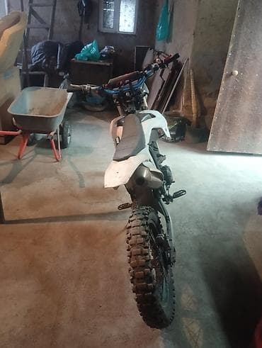 мотоцикл эндура: Срочно продаю эндуро 300куб состояние средние торг у бака кому — 1
