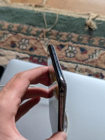 iphone zs: IPhone Xs Max, Б/у, 256 ГБ, Черный, Чехол, 100 % — 10