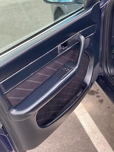 т40 кун: Audi A6: 1994 г., 2.6 л, Механика, Бензин, Седан — 9