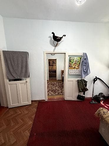 санузла: 🏡 Продается дом в Сокулуке Характеристики: Участок — 8 соток Дом — — 4
