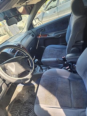 mazda 626 2002: Mazda 626: 1999 г., Бензин, Седан — 5