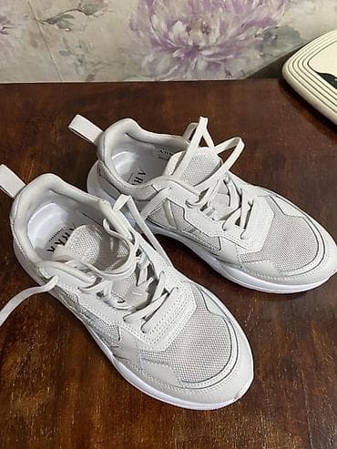 женский красофка: Кроссовки, 38, Новый, цвет - Белый — 3