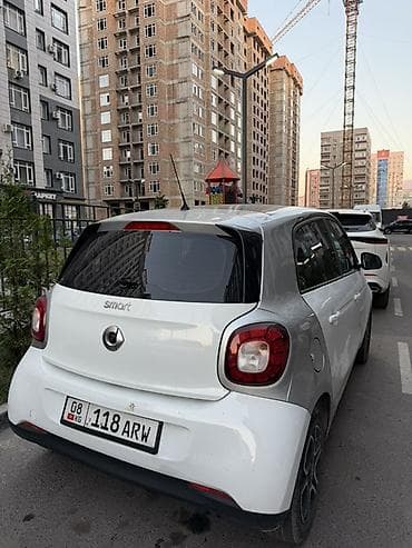 f 4: Smart Forfour: 2017 г., 1 л, Автомат, Бензин, Хэтчбэк — 1