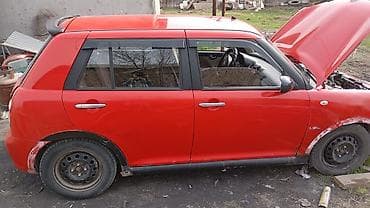 Транспорт: LIFAN Smily (320): 2012 г., 1.3 л, Механика, Бензин, Хэтчбэк — 5