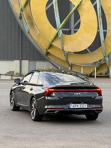 arizzo 8: Kia K8: 2021 г., Седан — 5