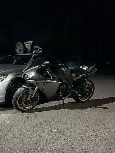 ямаха r6: Спортбайк Yamaha, 1000 куб. см, Бензин, Взрослый — 3