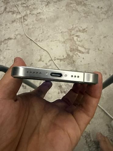 iphone 16 бу: IPhone 16 Pro, Б/у, 256 ГБ, Чехол, Защитное стекло, Кабель, 100 % — 5