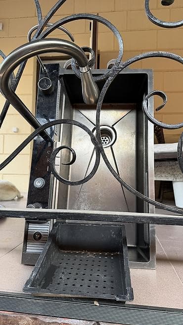 Мойка для кухни Абсолютно в рабочем состоянии Пользовались 1 год at lalafo.kg Мойка для кухни Абсолютно в рабочем состоянии Пользовались 1 год