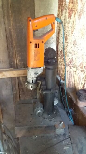 инструменты электро: Каракол Продается советский сверлильный станок на основе поднимается — 3