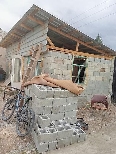 газон для поля: Прод.полдома,уч 4 сот,4 комнаты,дом.интернет,недостроен — 7