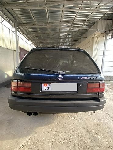 эвакуаторы кара кол: Volkswagen Passat Variant: 1993 г., 1.8 л, Ручные, Бензин, Универсал — 2