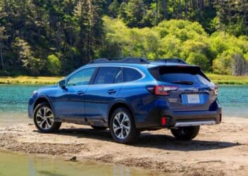 продаю субару оутбек: Subaru Outback: 2021 г., 2.5 л, Вариатор, Бензиновая, Универсал — 2