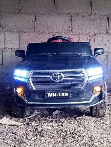 Детский транспорт: Детский электрокар, Б/у — 1