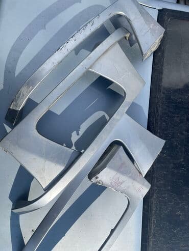 ресор гигант: Решетка радиатора Subaru 2002 г., Б/у, Оригинал — 2