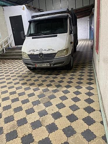 обмен на грузовик: Грузовик, Mercedes-Benz, Стандарт, 3 т — 2