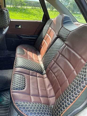 ади б4: Audi 80: 1989 г., Ручные, Бензин, Седан — 2