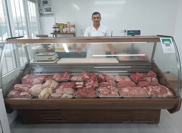 манекены для головных уборов: Для мяса, мясных изделий — 2