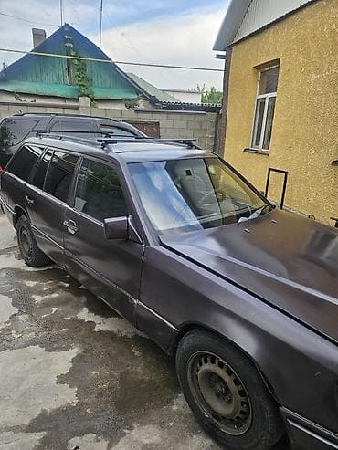 лобовой мерс 124: Mercedes-Benz W124: 1991 г., 2.3 л, Механика, Бензин, Универсал — 1
