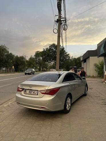 соната на разбор: Hyundai Sonata: 2013 г., 2 л, Автомат, Газ, Седан — 3