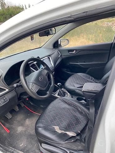 кия солярис: Hyundai Solaris: 2018 г., 1.4 л, Механика, Бензин, Седан — 4
