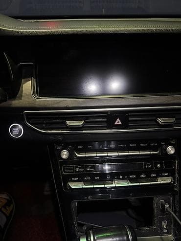 cga3 de: Kia K7: 2019 г., Седан — 9