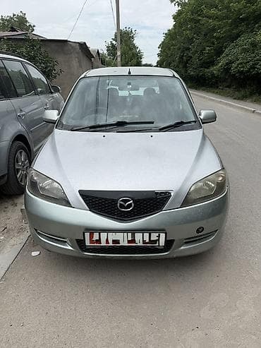 Mazda Demio: 2003 г., Автомат, Хэтчбэк