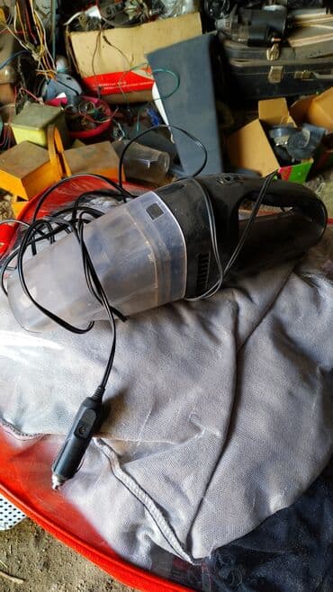 Проводной Автопылесос, Комплект насадок, Б/у, Самовывоз