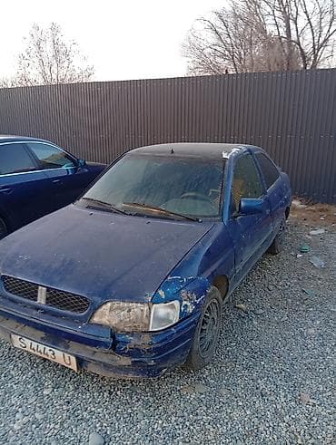 ford eskort: Ford Escort: 1993 г., 1.6 л, Механика, Бензин, Хэтчбэк — 1
