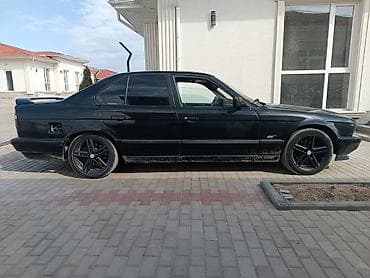 трактор дыты: BMW 525: 1994 г., 2.5 л, Ручные, Бензин, Седан — 2