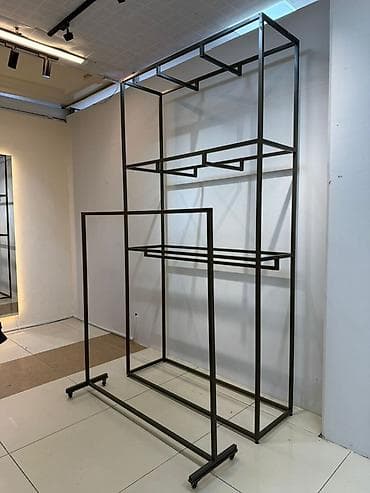 Кронштейн Для одежды, Материал: Металл, На колесах