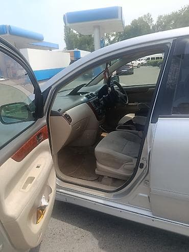 Унаа: Toyota Ipsum: 2003 г., 2.4 л, Автомат, Бензин, Вэн/Минивэн — 3
