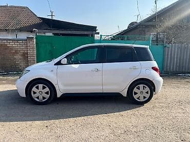 Toyota: Toyota Ist: 2003 г., 1.3 л, Автомат, Бензин, Хэтчбэк — 3