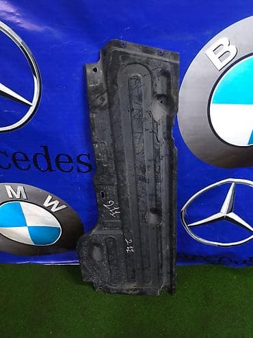 тоннель: Защита днища Mercedes-Benz, 2004 г., Б/у, Оригинал — 1