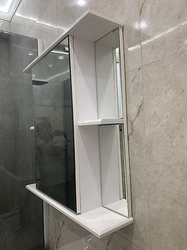часы алфажир: Продаю 
Новое зеркало с полками для ванны 
70*70 размер — 3
