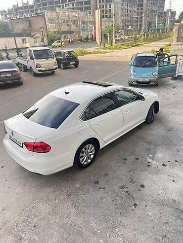 авто для такси: Volkswagen Passat: 2013 г., 2.5 л, Автомат, Бензин, Седан — 2