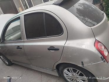 Nissan March: 2004 г., 1.2 л, Автомат, Бензин — 5