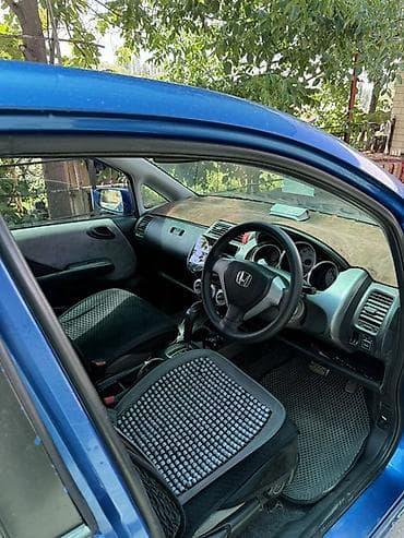 mersedes e class: Honda Fit: 2004 г., Автомат, Хэтчбэк — 5