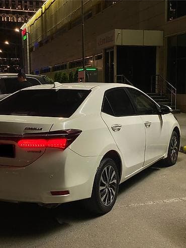 toyota corolla 150: Toyota Corolla: 2019 г., 1.6 л, Вариатор, Гибрид, Седан — 8