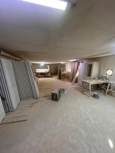 рабочим городок сдаю дом: Помещения под склад, производство 2000 кВ метр, Новопавловка, Алга-4 — 2