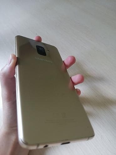 gestalt d900: Samsung Galaxy A8 Plus, Б/у, 32 ГБ, цвет - Золотой, 2 SIM — 4