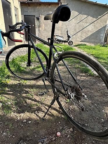 ремонт велосипедов: Шоссейный велосипед с классической геометрией рамы - Рама: стальная — 4